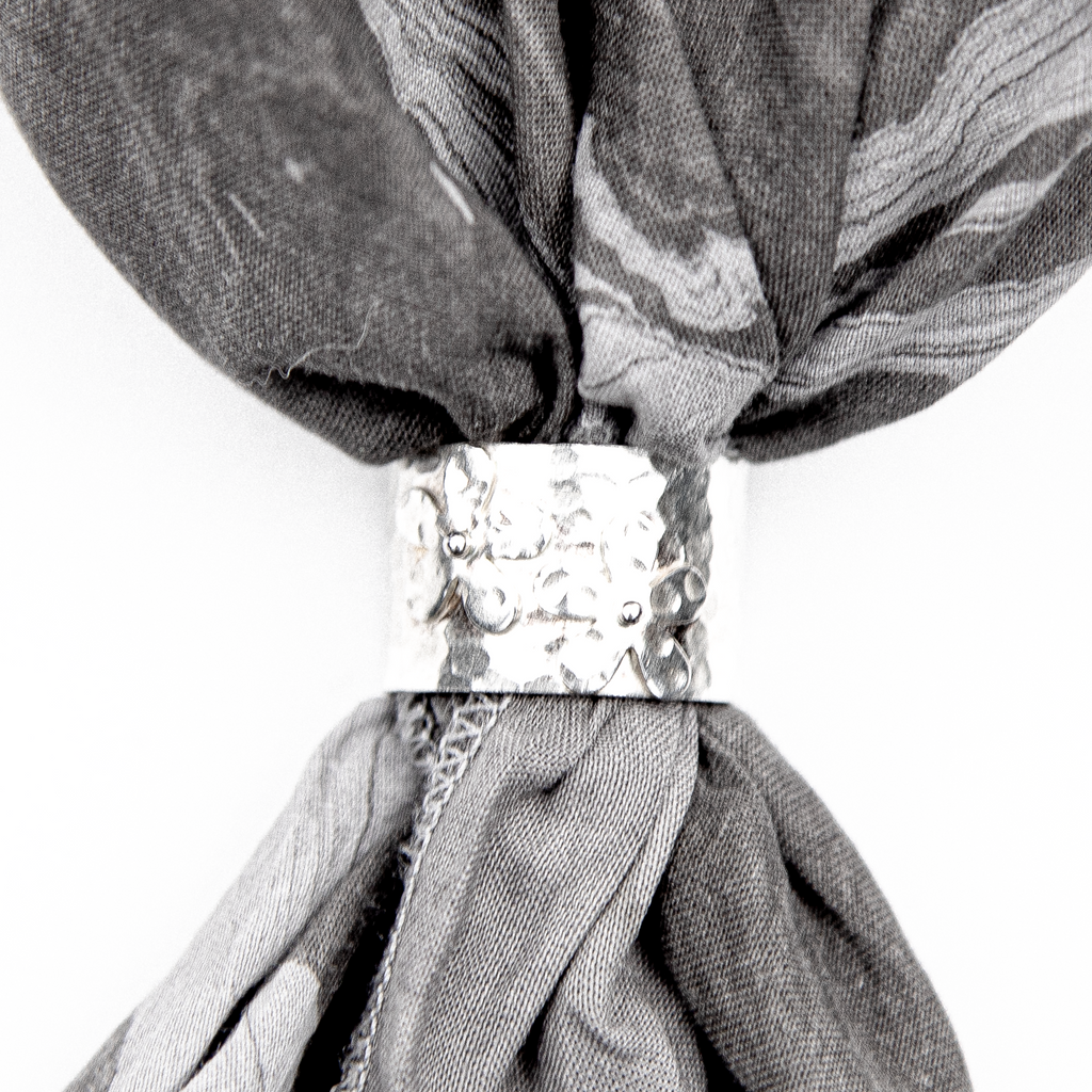 Anneau vintage : Fleurs (A925)